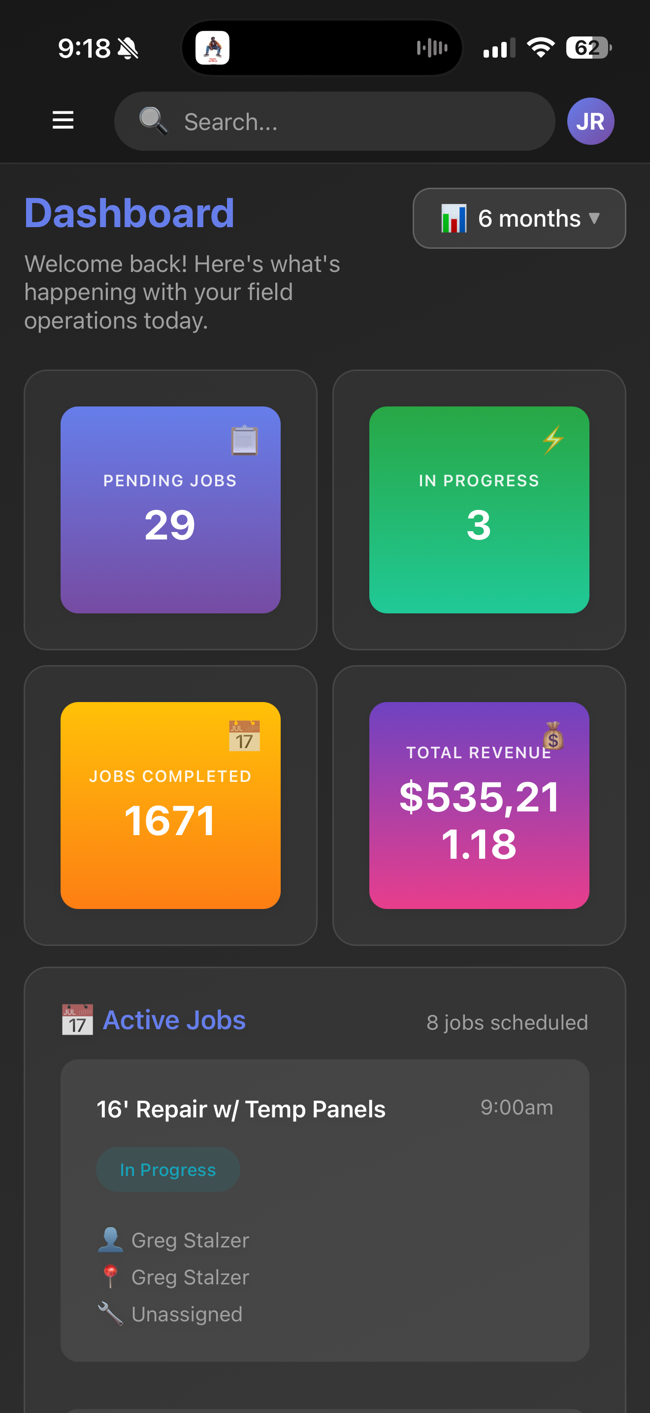 FieldFuze mobile dashboard showing pending jobs, revenue, and active jobs
